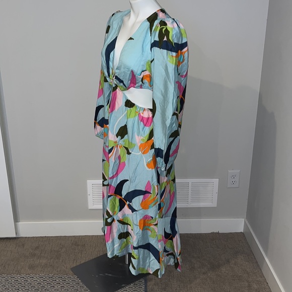 A New Day  Long Sleeve Twist Cut Out Dress Large beautiful colors - Picture 6 of 9